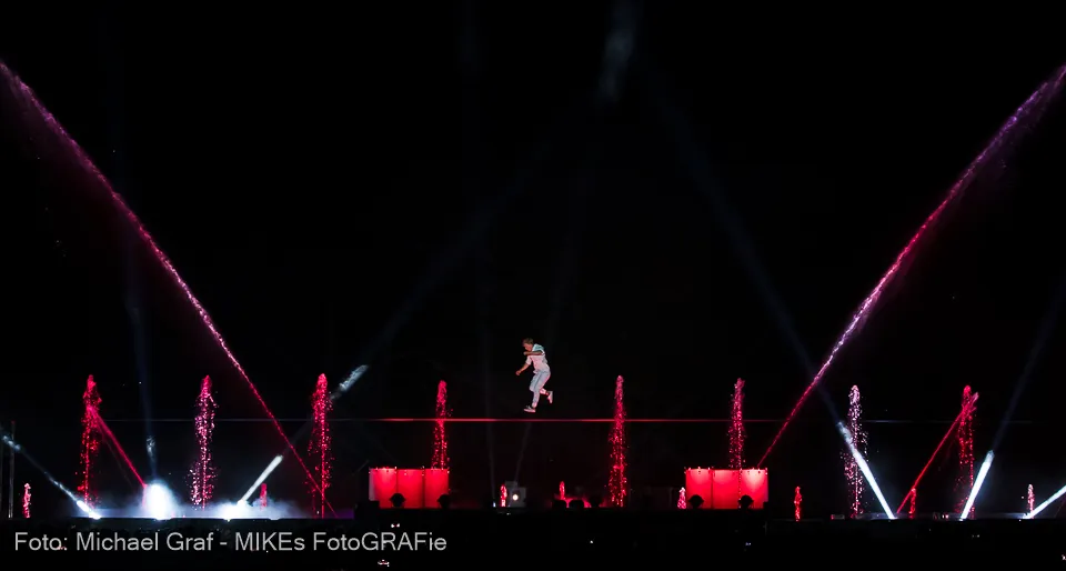 Moritz Purer – Klangwelle Laxenburg Akrobatik und Wasser