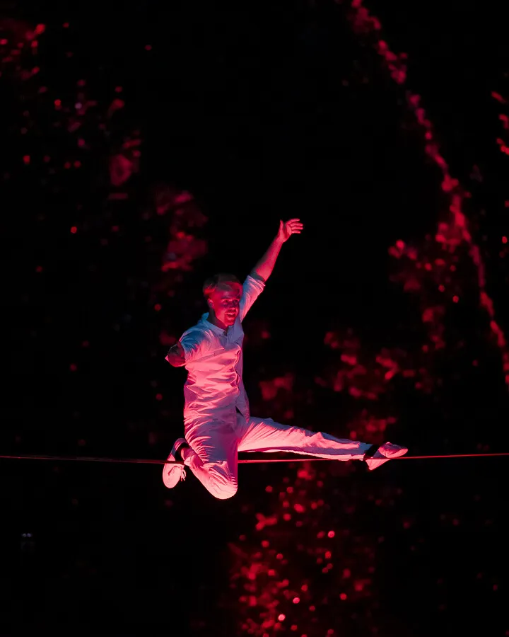 Moritz Purer – Dropknee auf der Trickline